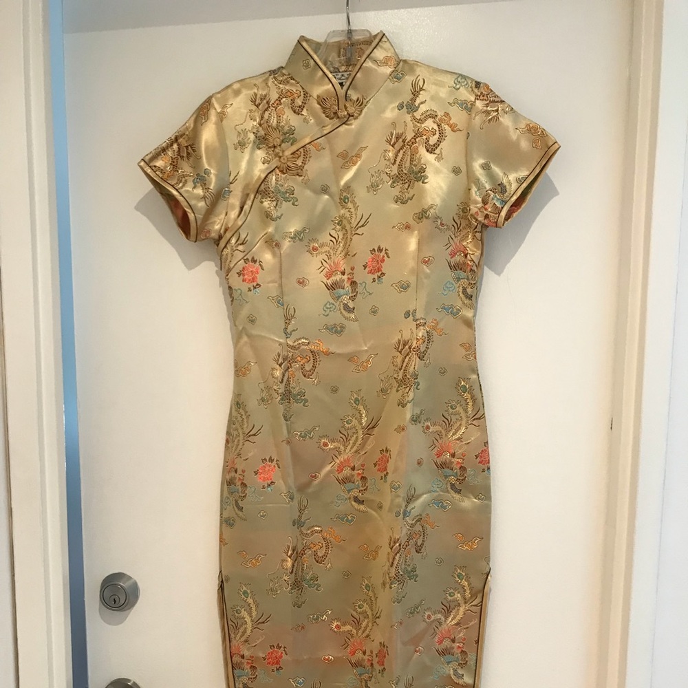 Traditional Chinese Dress Size M